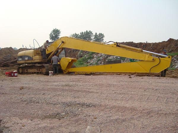挖掘機(jī)加長(zhǎng)臂、加長(zhǎng)臂、挖掘機(jī)改裝加長(zhǎng)臂、挖掘機(jī)加長(zhǎng)臂廠家