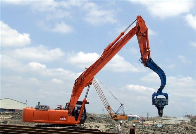 挖掘機(jī)打樁臂、打樁臂、打樁錘、挖掘機(jī)打樁臂廠家