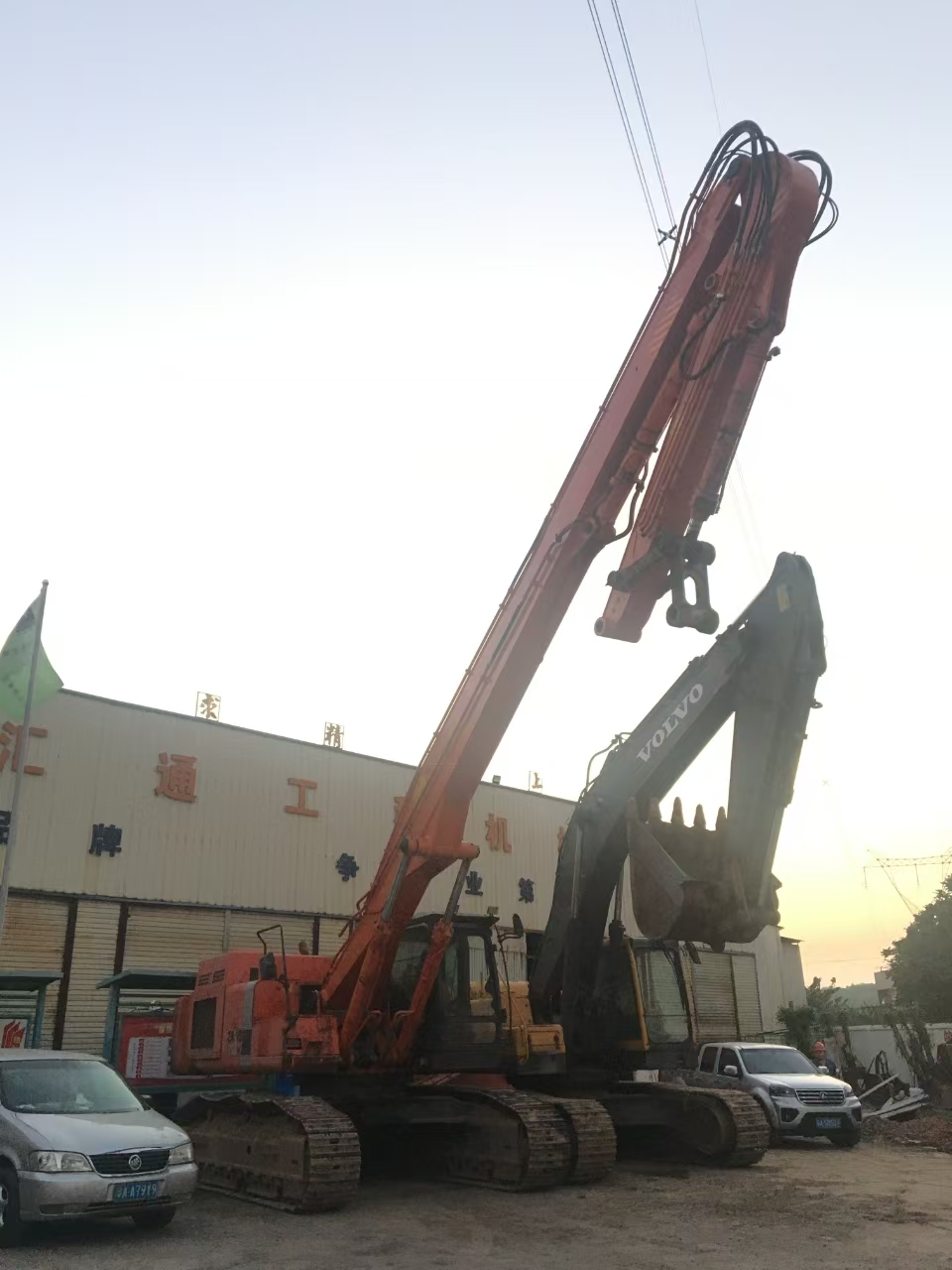 挖掘機(jī)打樁臂、打樁臂、打樁錘、挖掘機(jī)打樁臂廠家